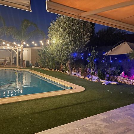 Suite Privada Frente A La Piscina Para 2 Personas Con Sofa Cama Para 2 Mas 4P No Es Casa Completa San Vicente Raspeig Extérieur photo