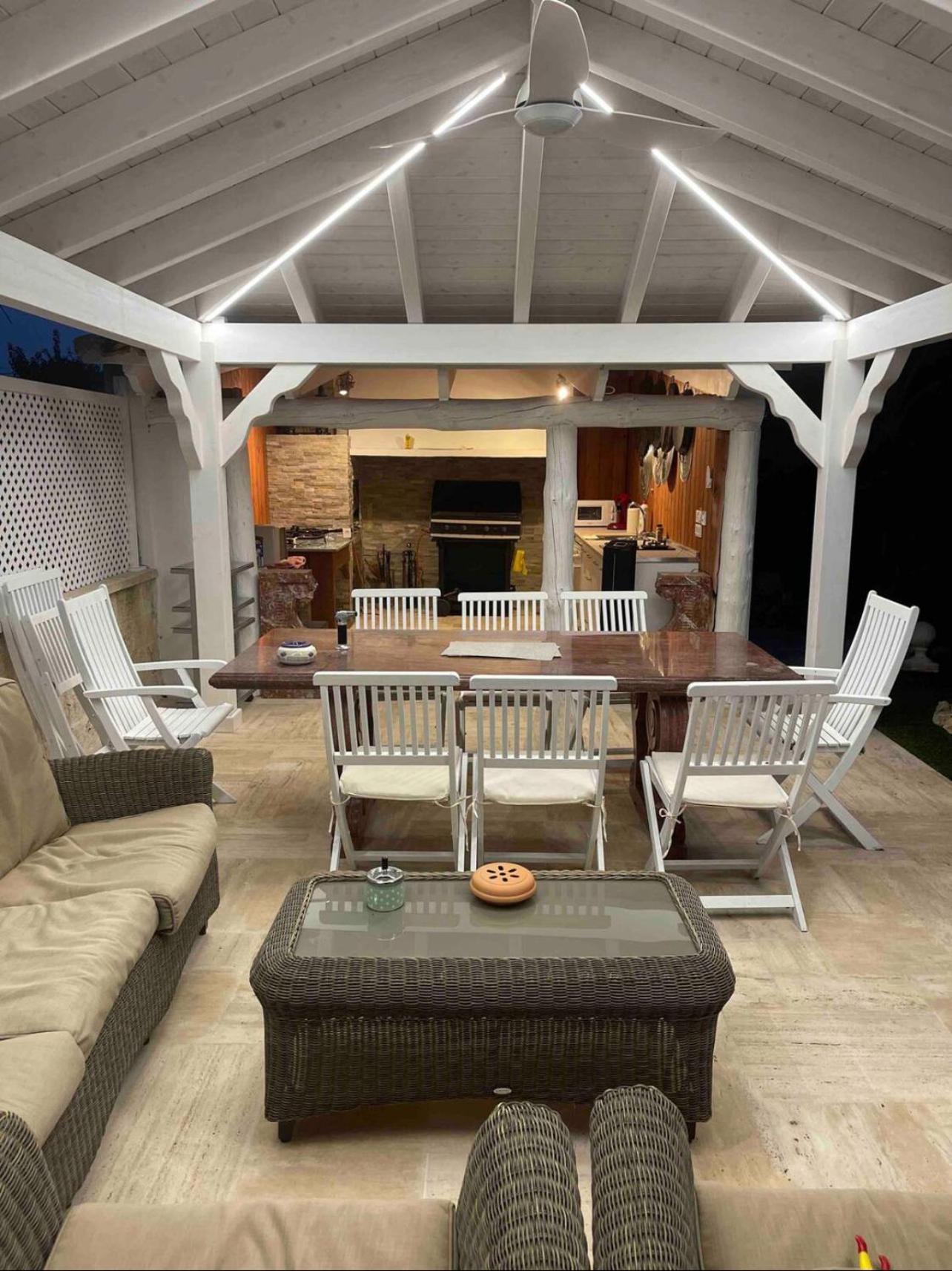 Suite Privada Frente A La Piscina Para 2 Personas Con Sofa Cama Para 2 Mas 4P No Es Casa Completa San Vicente Raspeig Extérieur photo